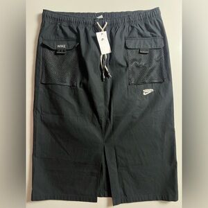 NWT Nike Cargo Midi Woven Skirt, Black, Size XXL